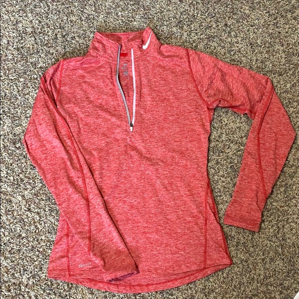 Nike DRI-FIT half zip